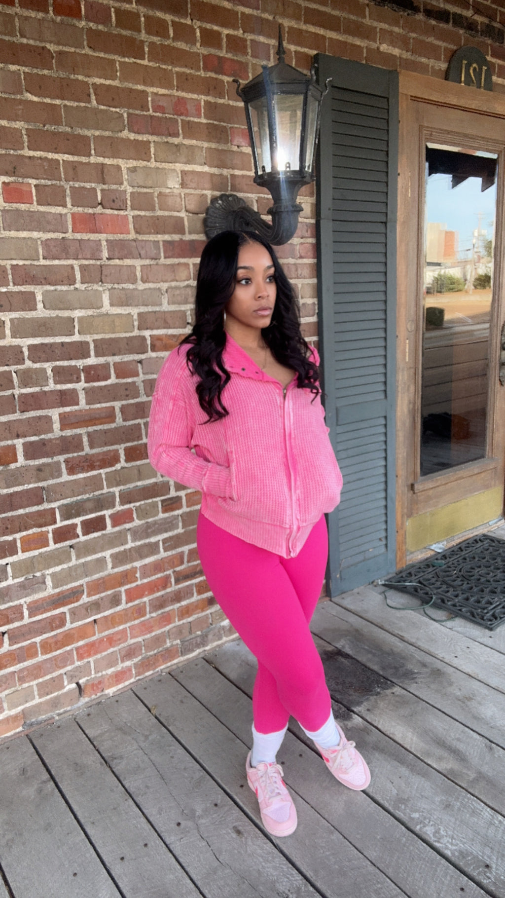 Ashely Ash Fuschia Set (Restock) ETA 1/22